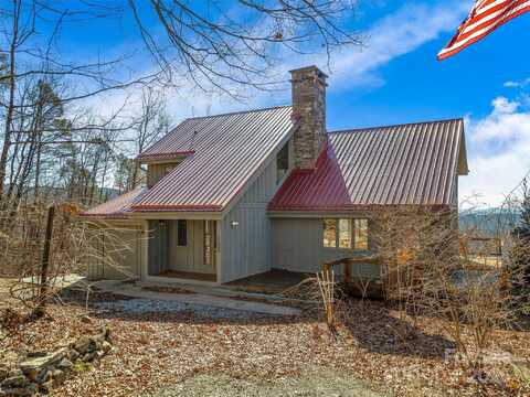 490 Arrowhead Ridge Road, Brevard, NC 28712