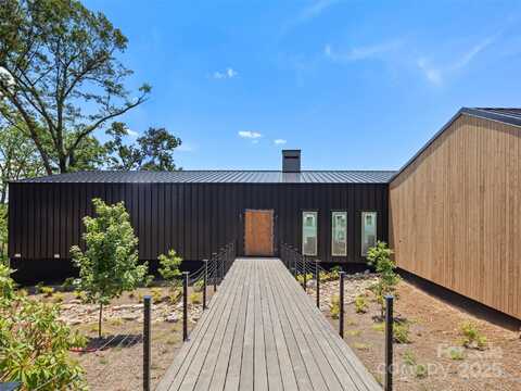 631 Elk Mountain Scenic Highway, Asheville, NC 28804
