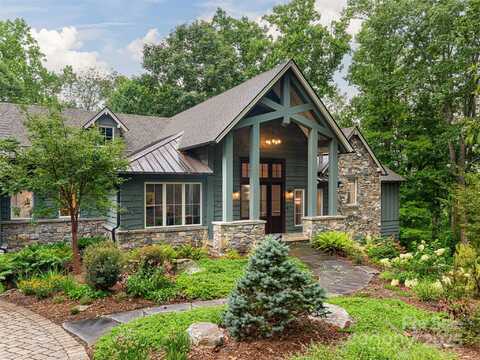 93 Pinchot Forest Drive, Asheville, NC 28803