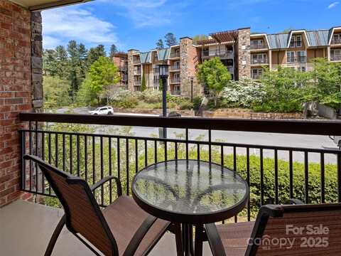 401 Bowling Park Road, Asheville, NC 28803