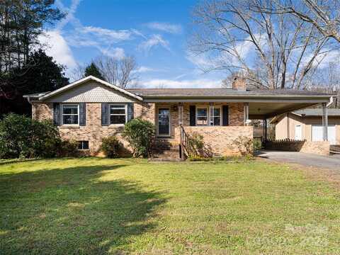 9232 Boylston Highway, Mills River, NC 28759