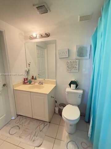 1967 Marsh Harbor Dr, Riviera Beach, FL 33404