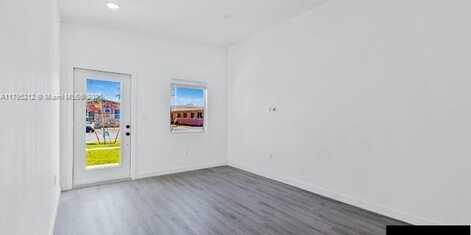 511 SW 1 AVENUE, Hallandale Beach, FL 33009