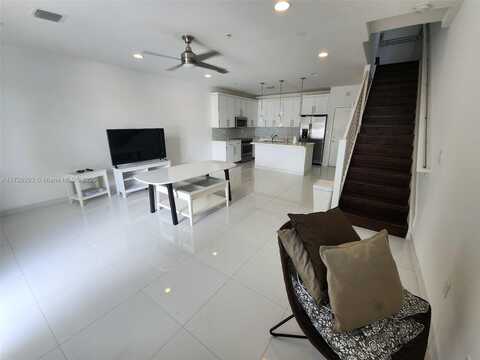 undefined, Miami, FL 33180