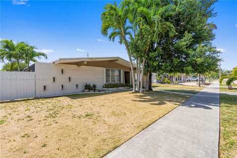 1320 SW 84th Ct, Miami, FL 33144