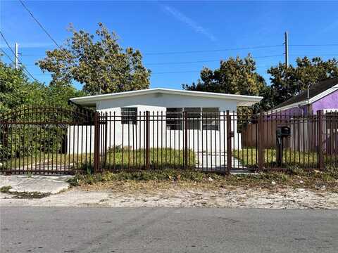 1557 NW 66th St, Miami, FL 33147