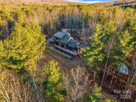 103 Duck Hope Drive, Hendersonville, NC 28739