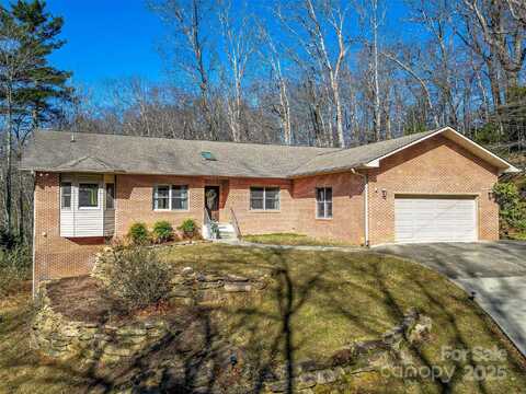 872 Aberdeen Lane, Pisgah Forest, NC 28768