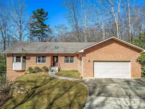 872 Aberdeen Lane, Pisgah Forest, NC 28768