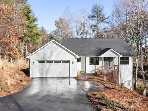 404 High Ridge Drive, Mills River, NC 28759