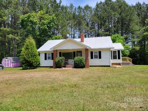 3634 Cartledge Creek Road, Mount Gilead, NC 27306