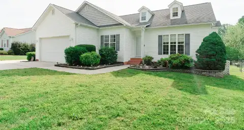135 Meadow Lake Drive, Salisbury, NC 28146