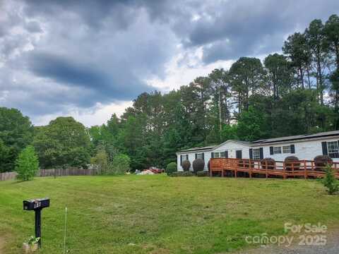 8813 Summerhill Drive, Waxhaw, NC 28173