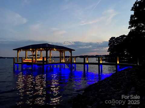 578 Stonemarker Road, Mooresville, NC 28117