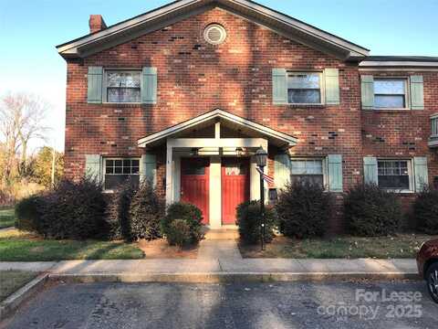 1207 Green Oaks Lane, Charlotte, NC 28205