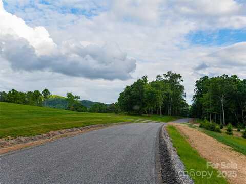 236 Turkey Ridge Road, Fletcher, NC 28732
