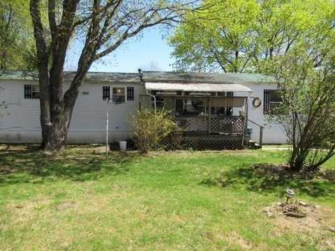 4 Brookwood Drive, Brattleboro, VT 05301