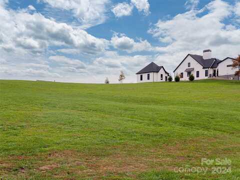 101 Double Knob Road unit: 75, Mills River, NC 28759