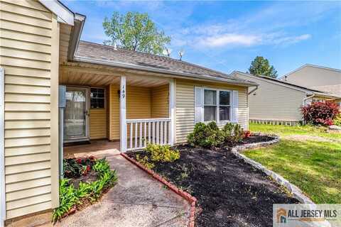 149 Zwolak Court, South Plainfield, NJ 07080