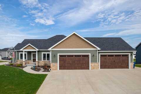 834 Evergreen Dr, Brownsville, WI 53006