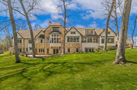 1277 Geneva National Ave, Lake Geneva, WI 53147