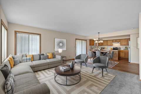 4344 S 92nd St, Greenfield, WI 53228