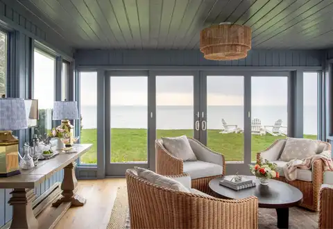 5214 Sandy Beach -, Belgium, WI 53004
