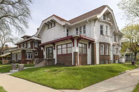 2156 N Sherman Blvd, Milwaukee, WI 53208