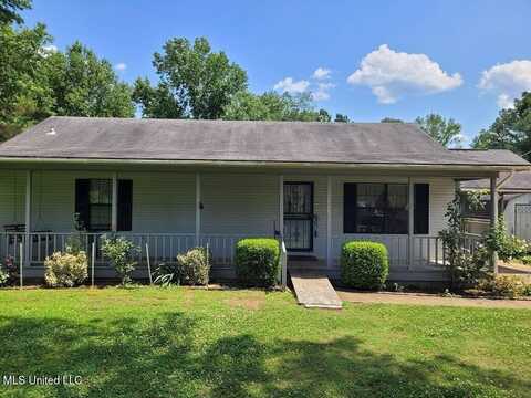3189 S Red Banks Road, Byhalia, MS 38611