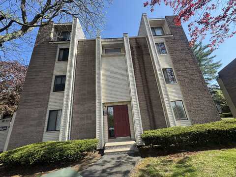 264 Burgundy Hill Lane, Middletown, CT 06457