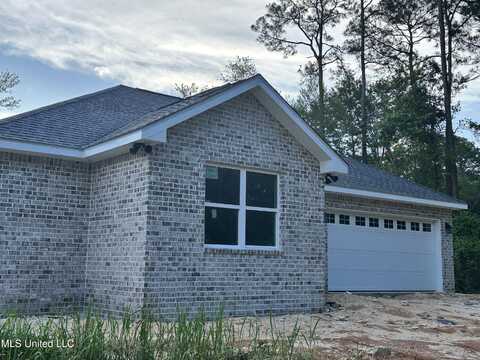 1028 Main Street Street, Ocean Springs, MS 39564