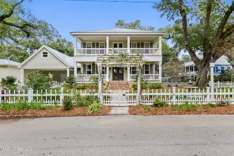 107 Ballentine Street, Bay Saint Louis, MS 39520