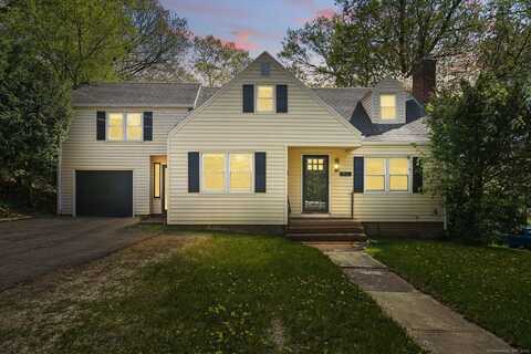 92 Columbus Street, Manchester, CT 06042