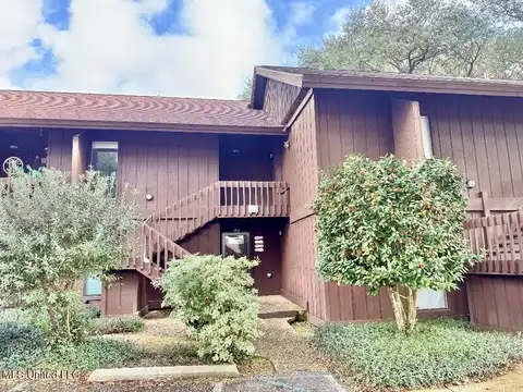 132 Molokai, Diamondhead, MS 39525