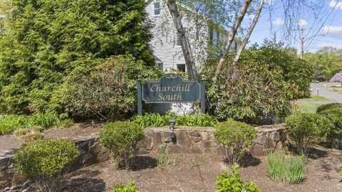 107 Paugusett Circle, Trumbull, CT 06611