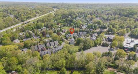 107 Paugusett Circle, Trumbull, CT 06611