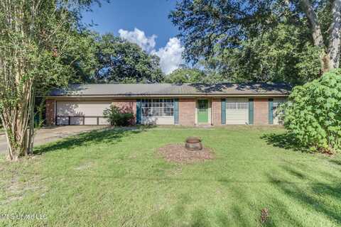 109 W Chipwood Drive, Gulfport, MS 39503