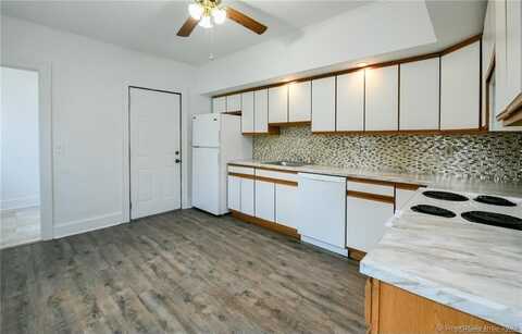 26 Eastwood Avenue, Waterbury, CT 06705