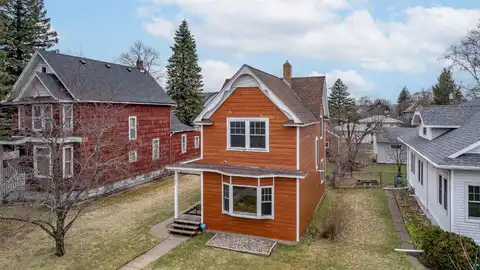 2325 John Ave, Superior, WI 54880