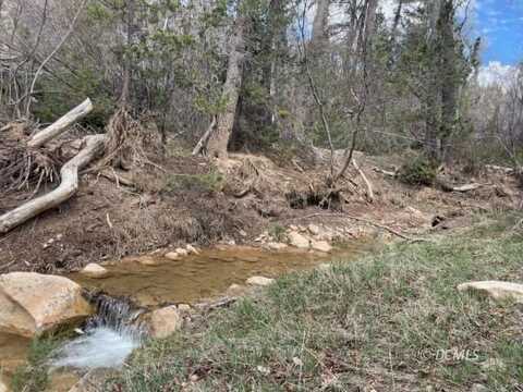 317 W Sunflower Cir, Duck Creek Village, UT 84762