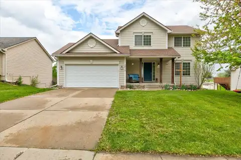 2812 E Kenyon Avenue, Des Moines, IA 50320