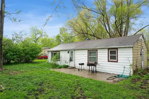 2776 NE Norwood Lane, Des Moines, IA 50317