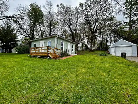 3825 15th Street, Des Moines, IA 50313