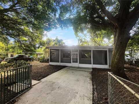 122 CLUB ROAD, SANFORD, FL 32771