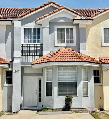 1207 S BEACH CIRCLE, KISSIMMEE, FL 34746