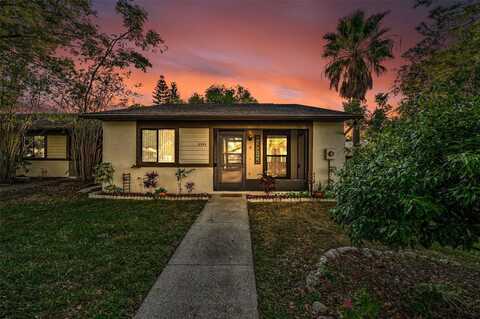 2945 GROVEWOOD BOULEVARD, PALM HARBOR, FL 34683