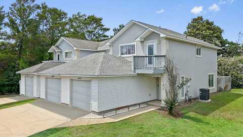 6918 Sea Turtle Cir Circle, Navarre, FL 32566