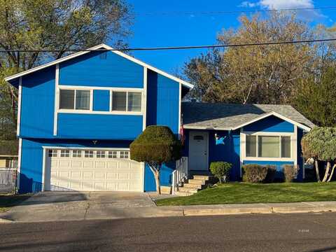 930 3rd Street, Elko, NV 89801