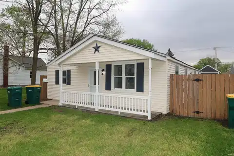1010 Carlton Street, Mishawaka, IN 46544
