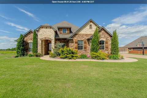 2616 Belle Crossing Dr, Enid, OK 73703